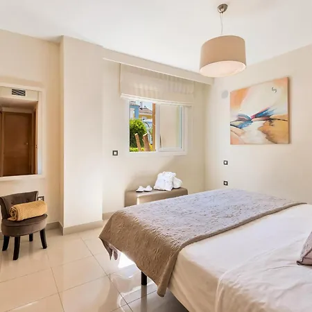 Amazing In Apartment Estepona